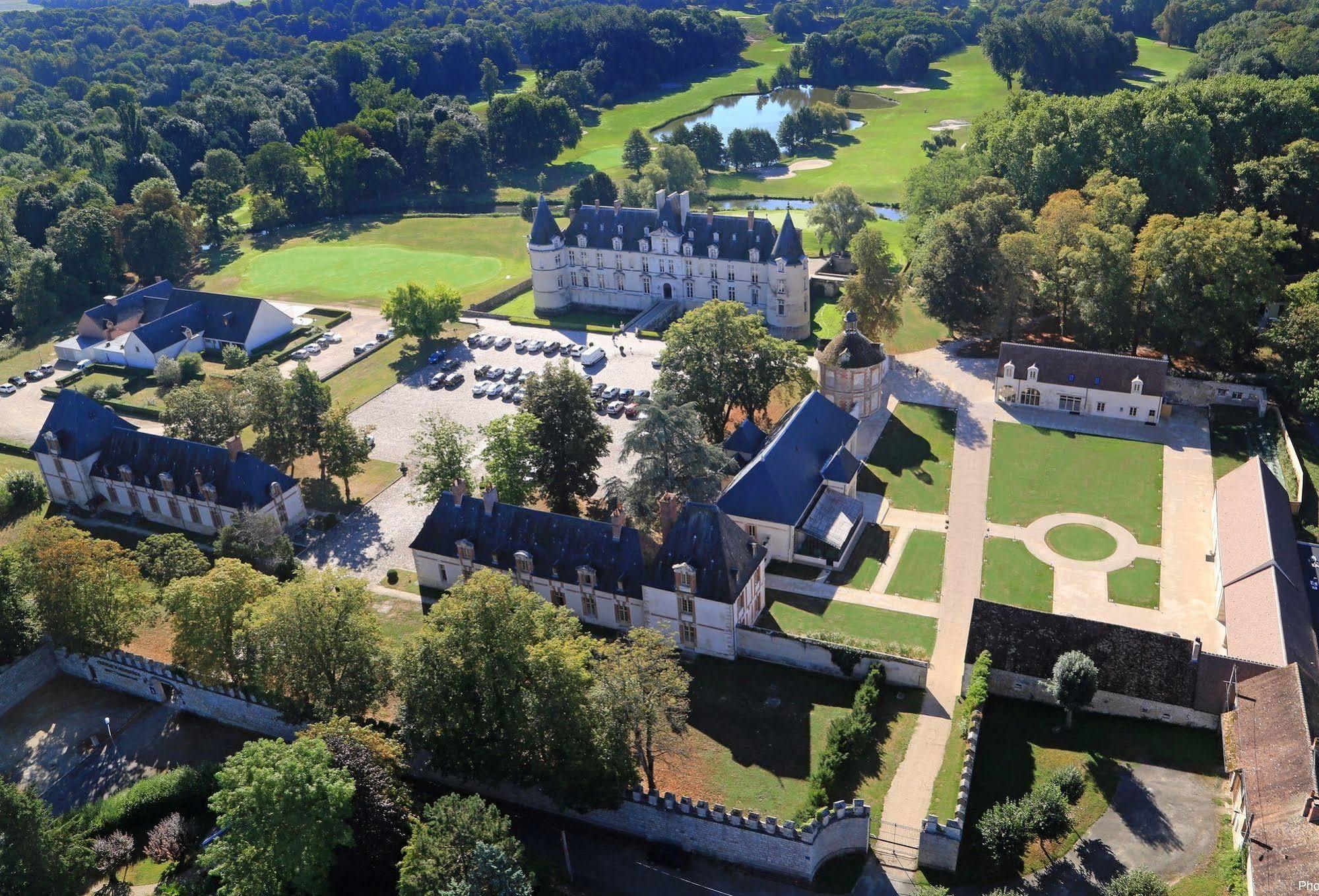 Chateau D'Augerville Golf & Spa Resort Augerville-la-Rivière Exterior foto